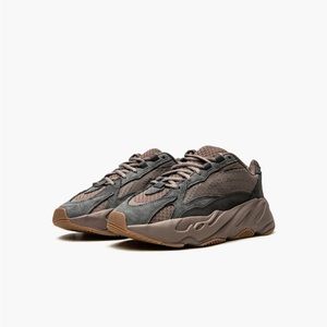 Adidas Yeezy Boost 700 V2
